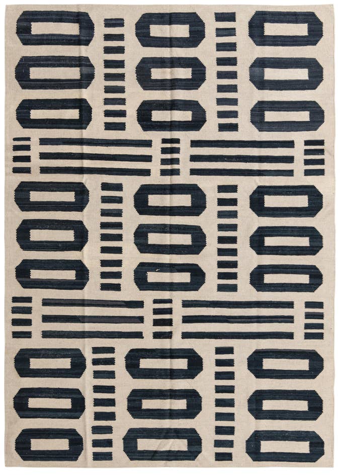 Detail image of 5' 9 x 7' 10 Hand Woven Kilim Modern Wool Rug