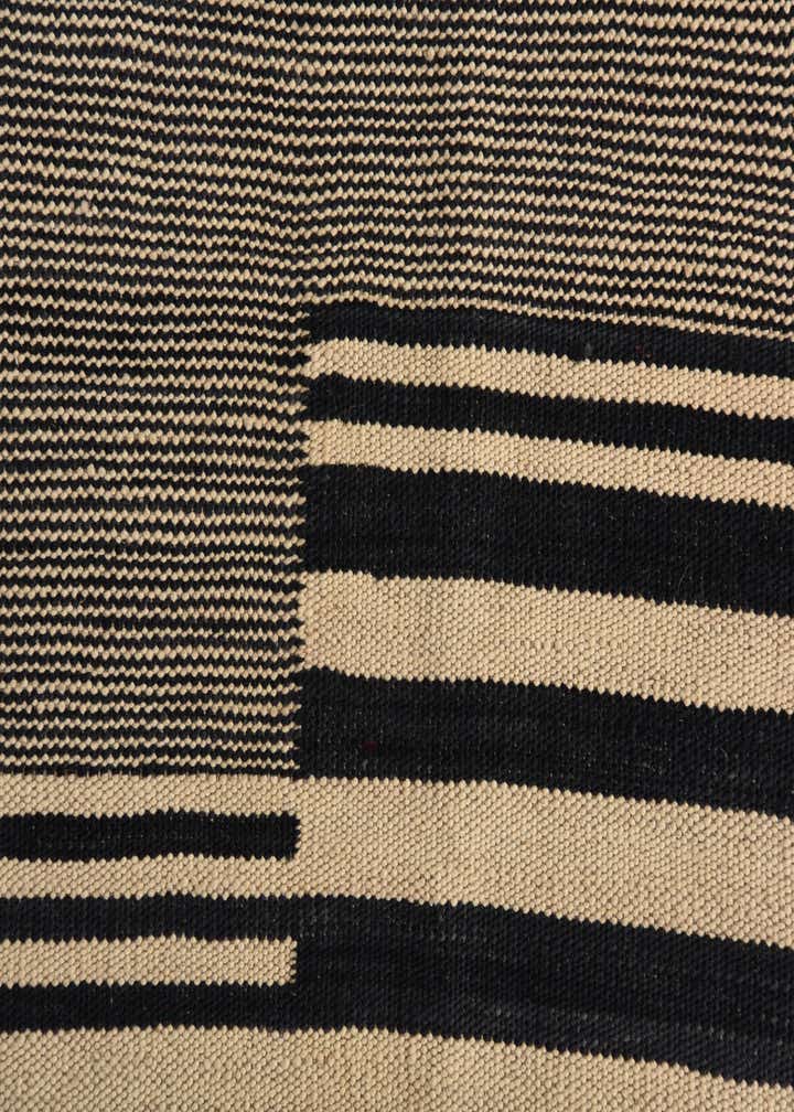 6' 10 x 9' 8 Hand Woven Kilim Modern Wool Rug