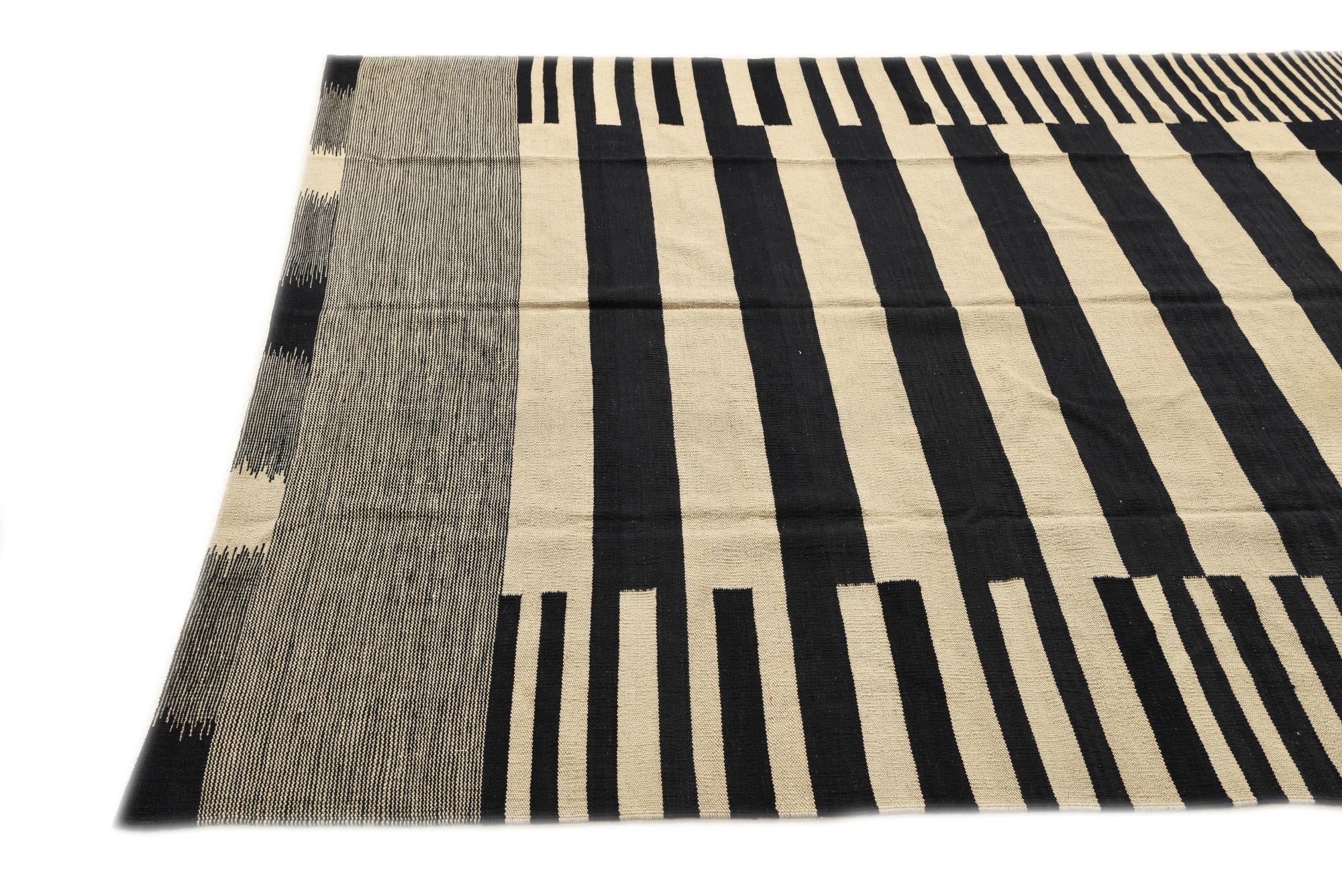 6' 8 x 9' 10 Hand Woven Kilim Modern Wool Rug