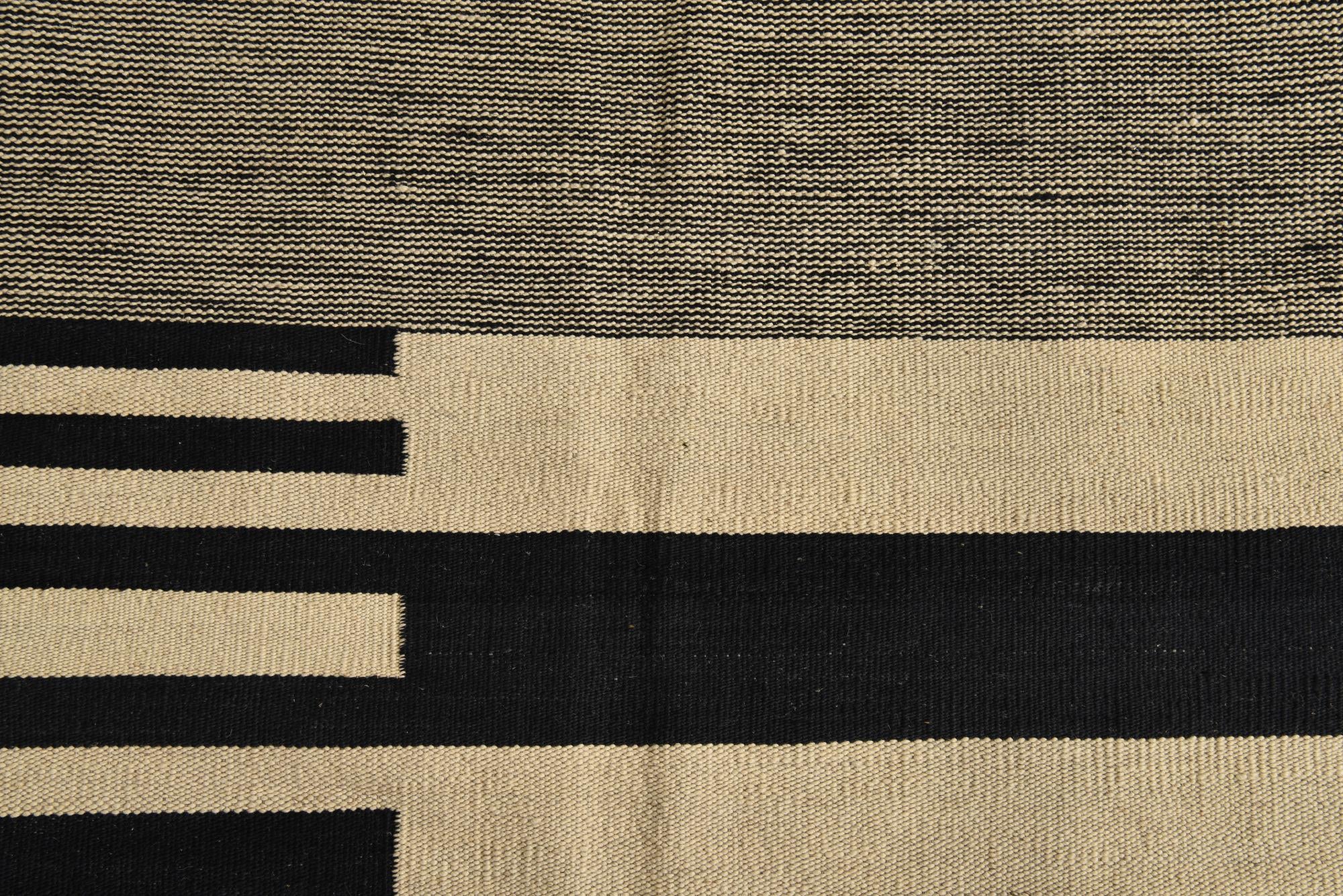 6' 8 x 9' 10 Hand Woven Kilim Modern Wool Rug