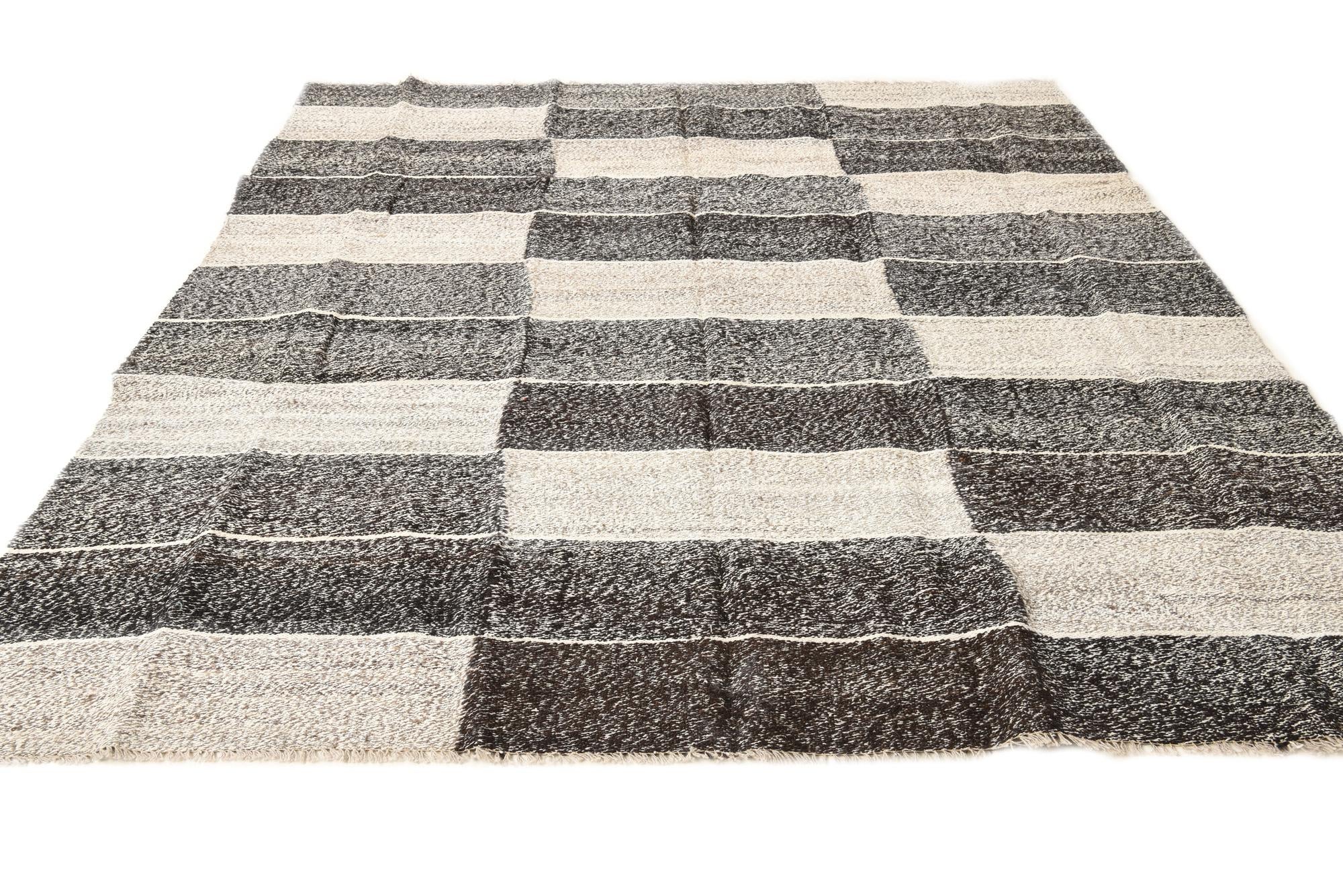 8' 1 x 9' 3 Hand Woven Kilim Modern Wool Rug