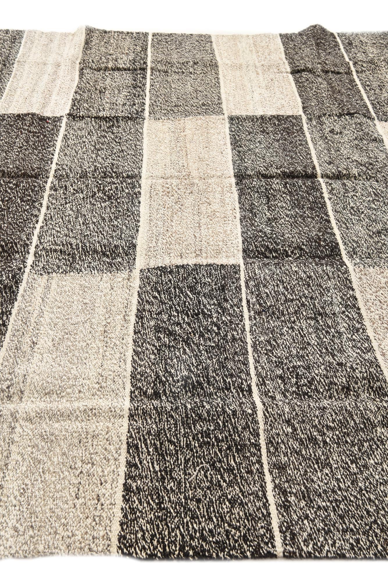 8' 1 x 9' 3 Hand Woven Kilim Modern Wool Rug