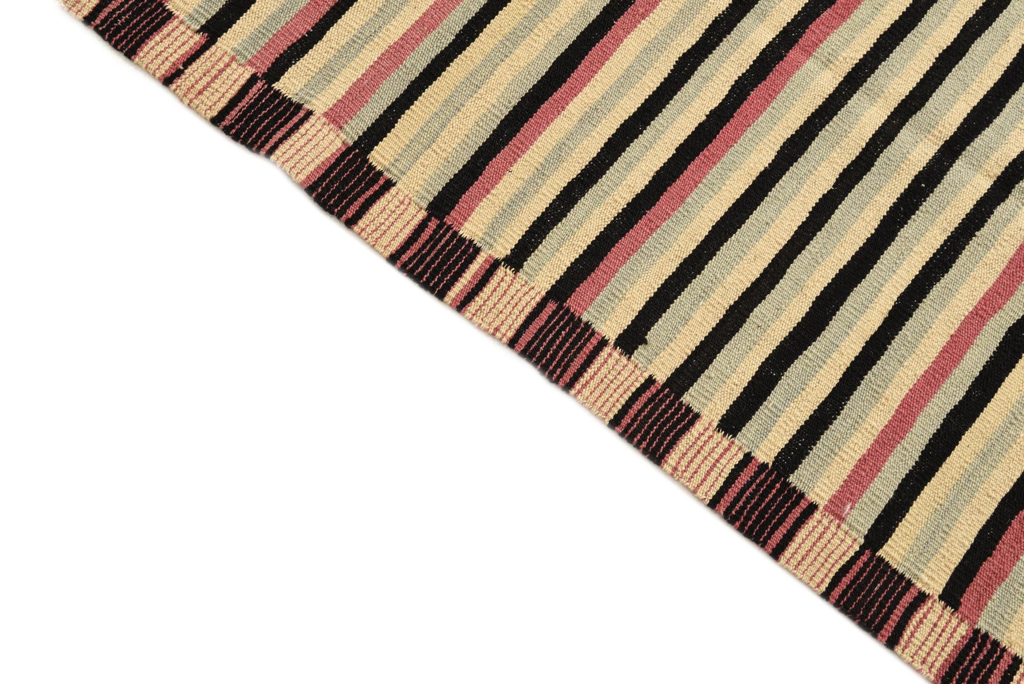 5' 10 x 7' 9 Hand Woven Kilim Modern Wool Rug