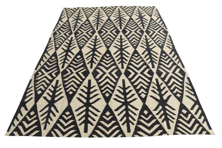 6' x 8' 6 Hand Woven Kilim Modern Wool Rug