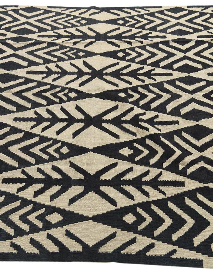 Detail image of 6' x 8' 6 Hand Woven Kilim Modern Wool Rug