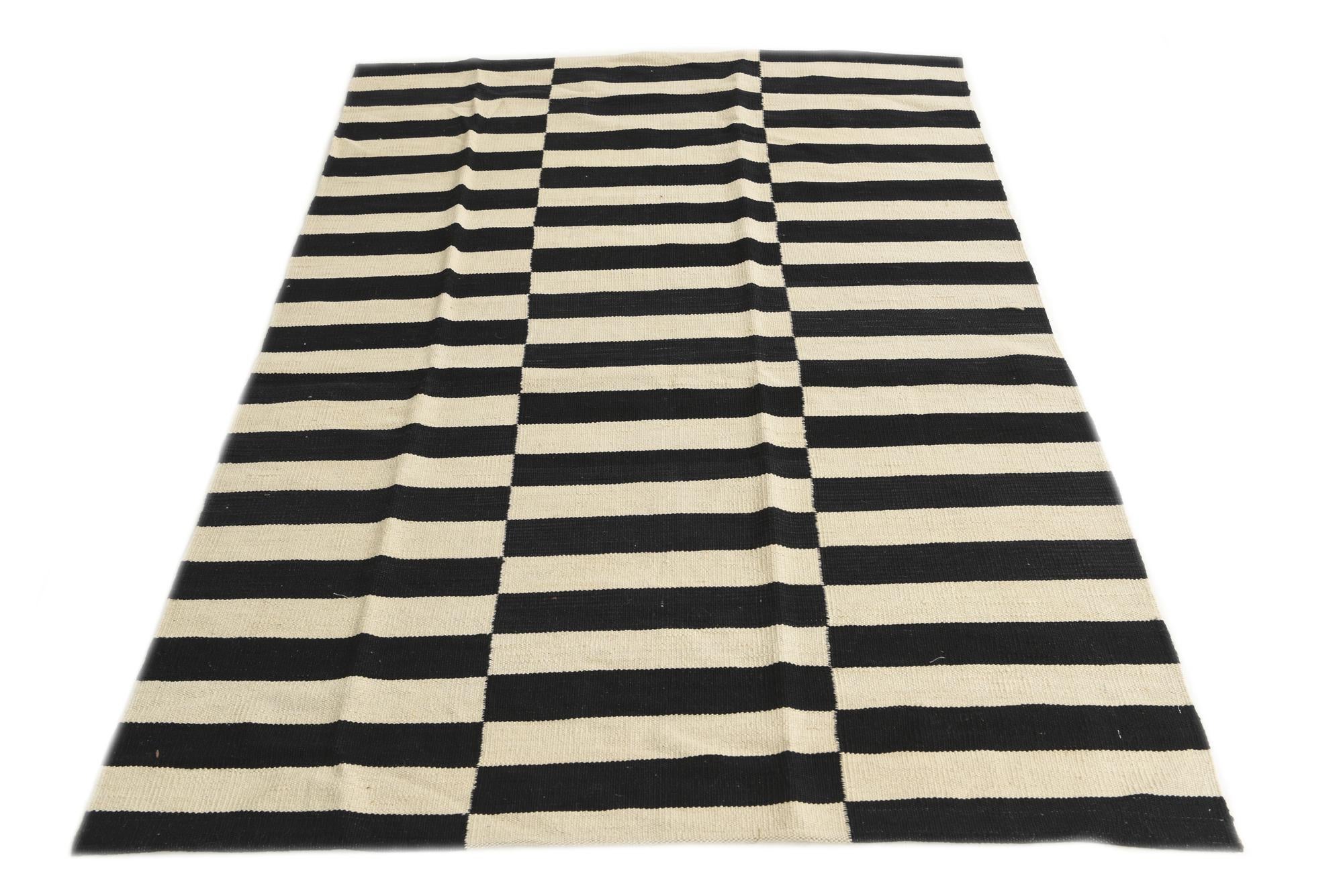 4' 1 x 5' 10 Hand Woven Kilim Modern Wool Rug
