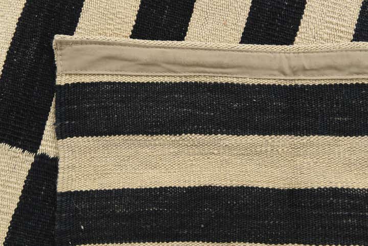 4' 2 x 5' 9 Hand Woven Kilim Modern Wool Rug