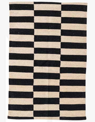 2' 6 x 3' 10 Hand Woven Kilim Modern Wool Rug