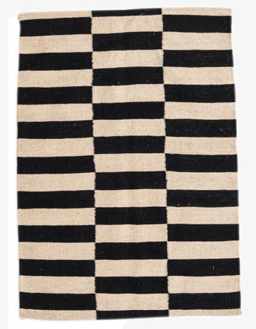 2' 8 x 3' 9 Hand Woven Kilim Modern Wool Rug