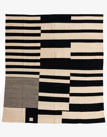 8' 7 x 10' Hand Woven Kilim Modern Wool Rug