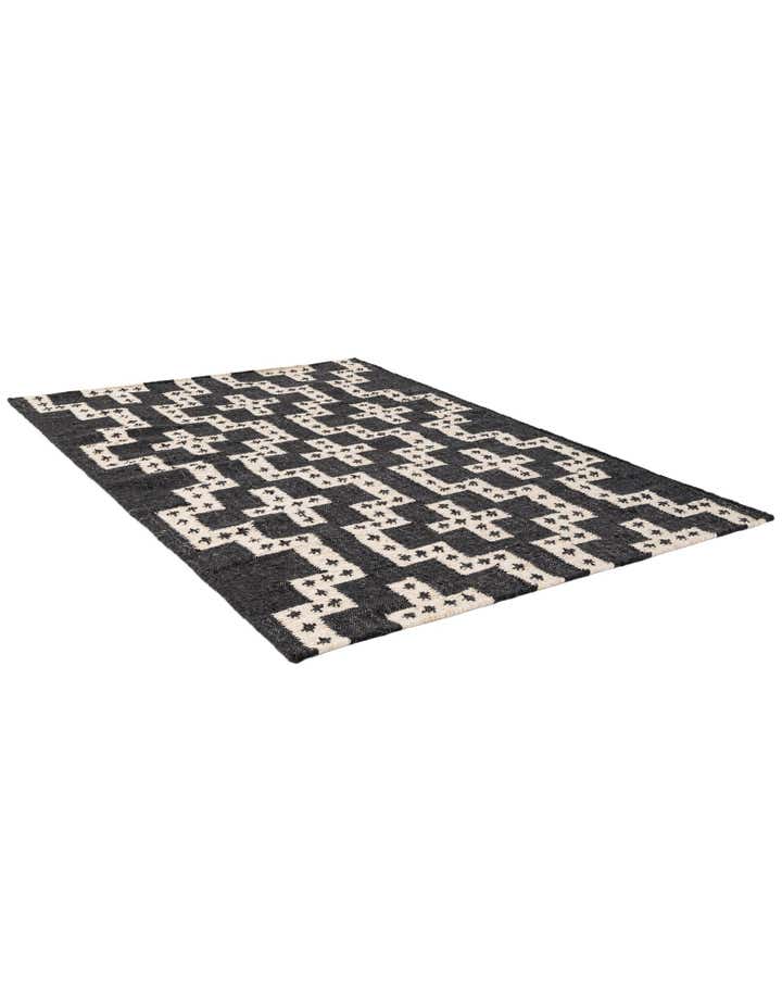 4' 1 x 6' 1 Hand Woven Kilim Wool Rug