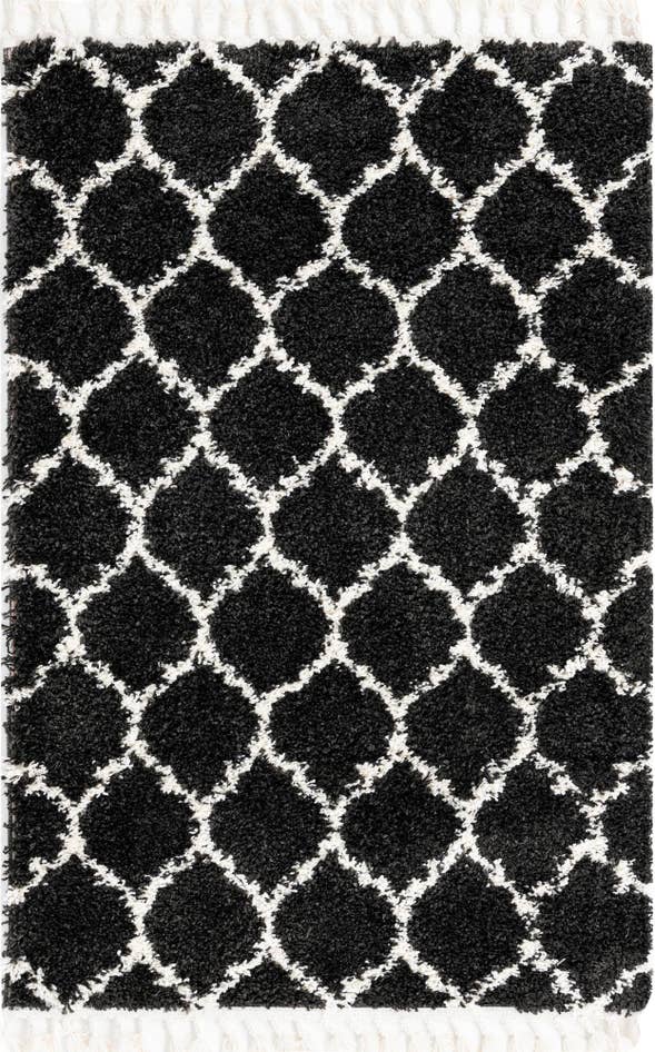 Detail image of 4' x 6' Lagom Shag Rug