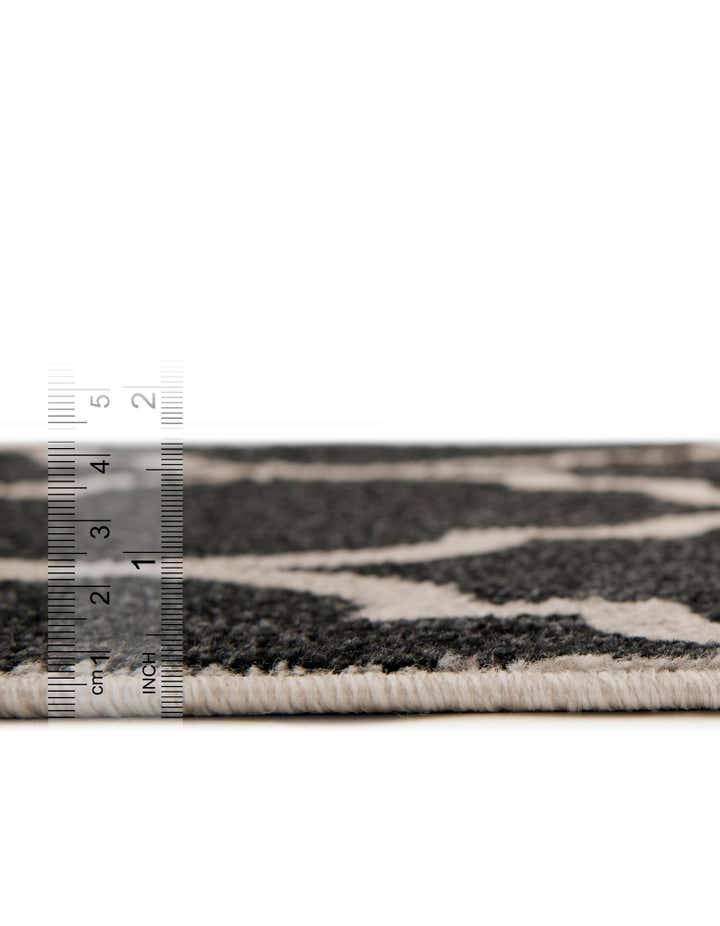 3' 3 x 5' 3 Lattice Rug