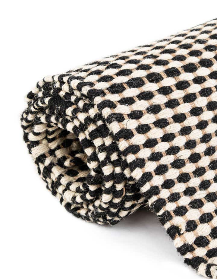 6' 1 x 9' Hand Woven Laurel Handwoven Jute Rug