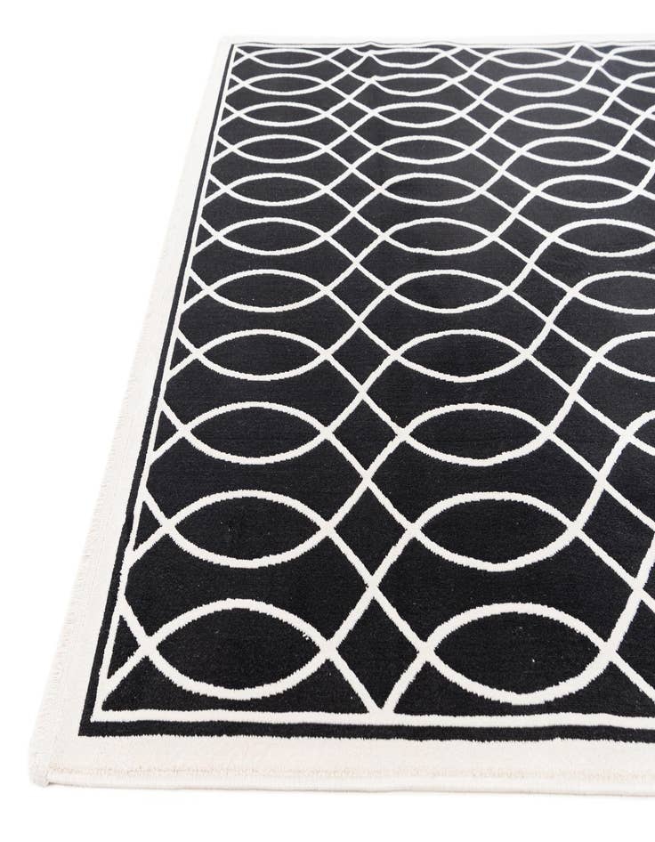 Detail image of 5' x 7' 7 Milano Rug