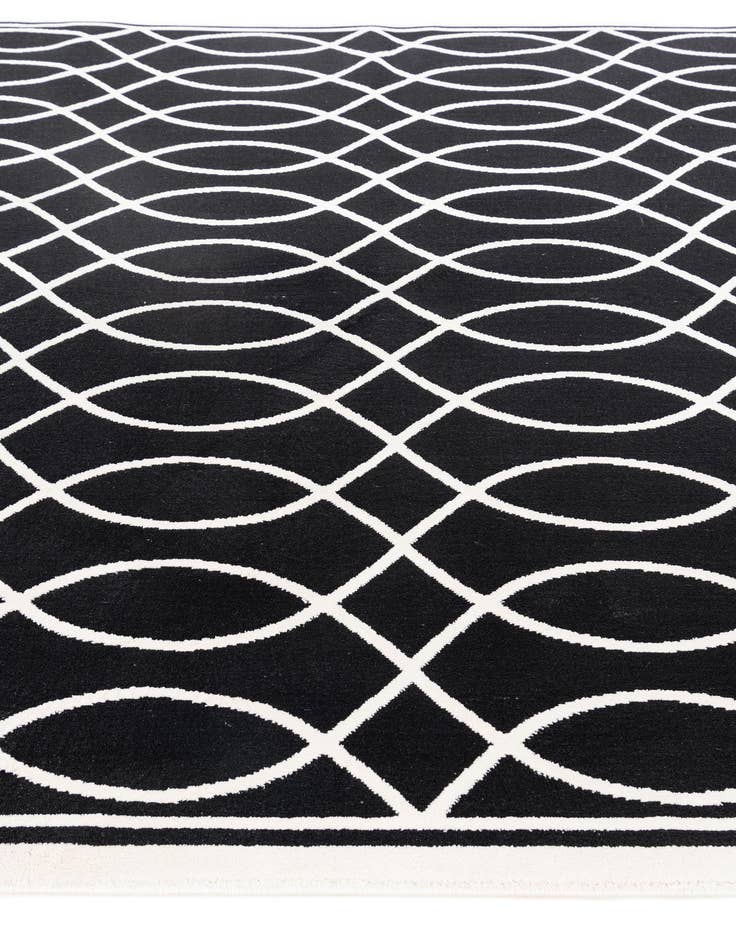 Detail image of 5' x 7' 7 Milano Rug
