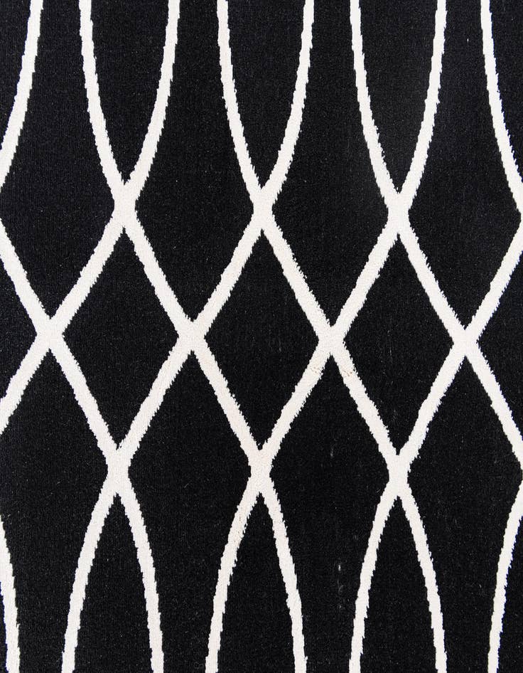 Detail image of 5' x 7' 7 Milano Rug
