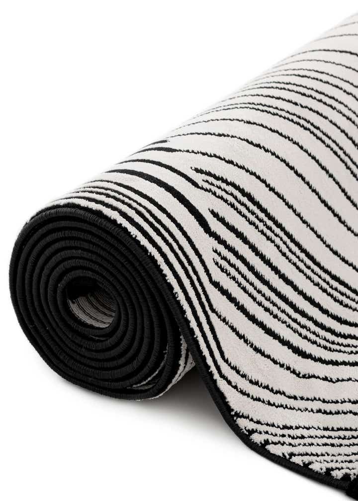 5' 3 x 8' Milano Rug