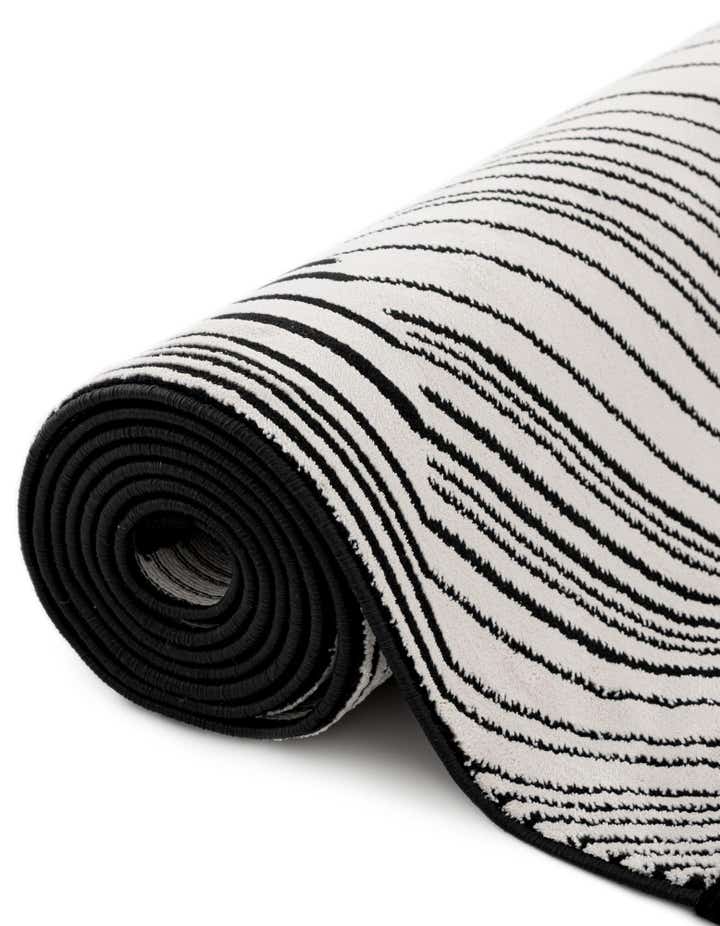 5' 3 x 8' Milano Rug