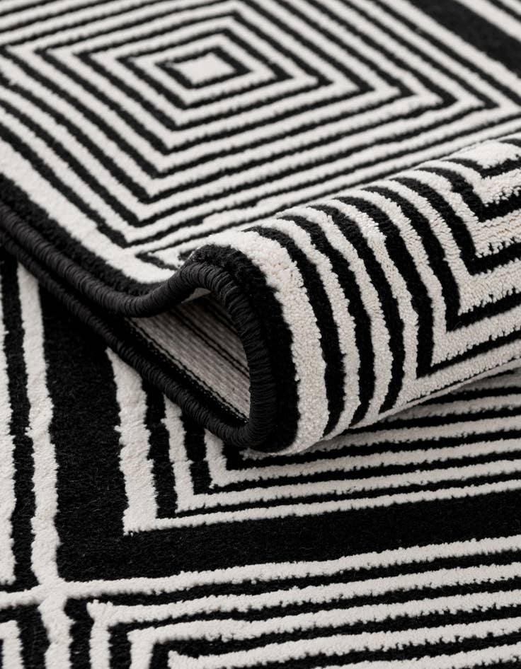 Detail image of 9' x 12' Milano Rug