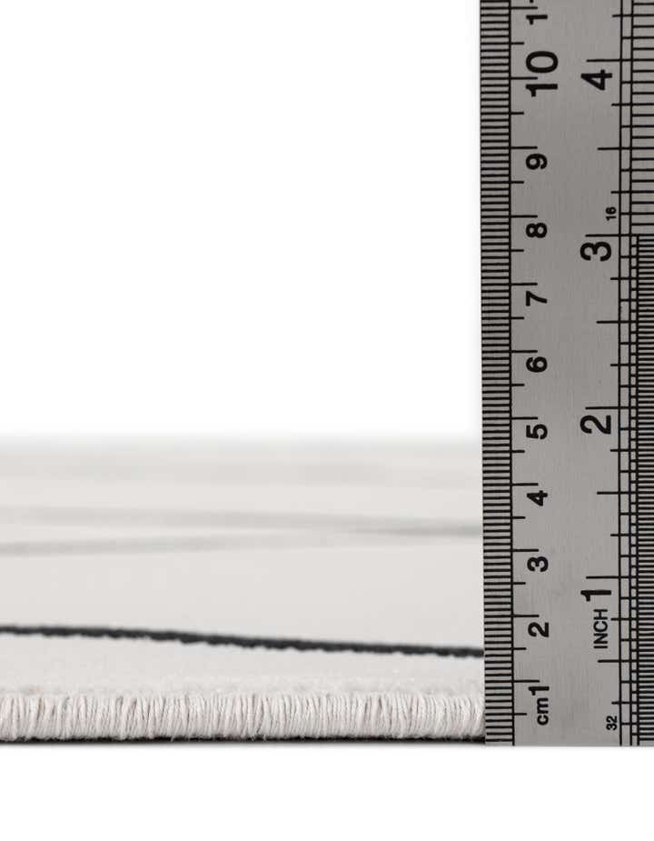 6' 1 x 9' Milano Rug