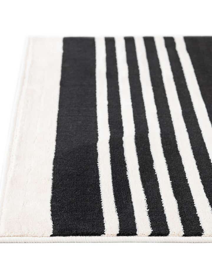 6' 4 x 9' Milano Rug