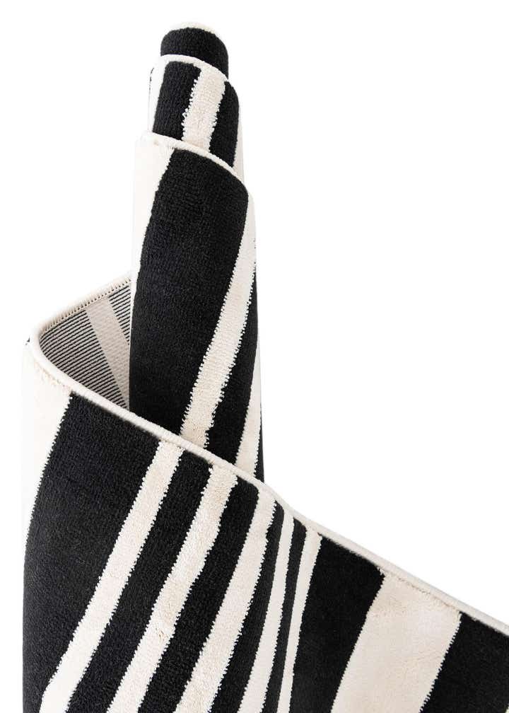 6' 4 x 9' Milano Rug