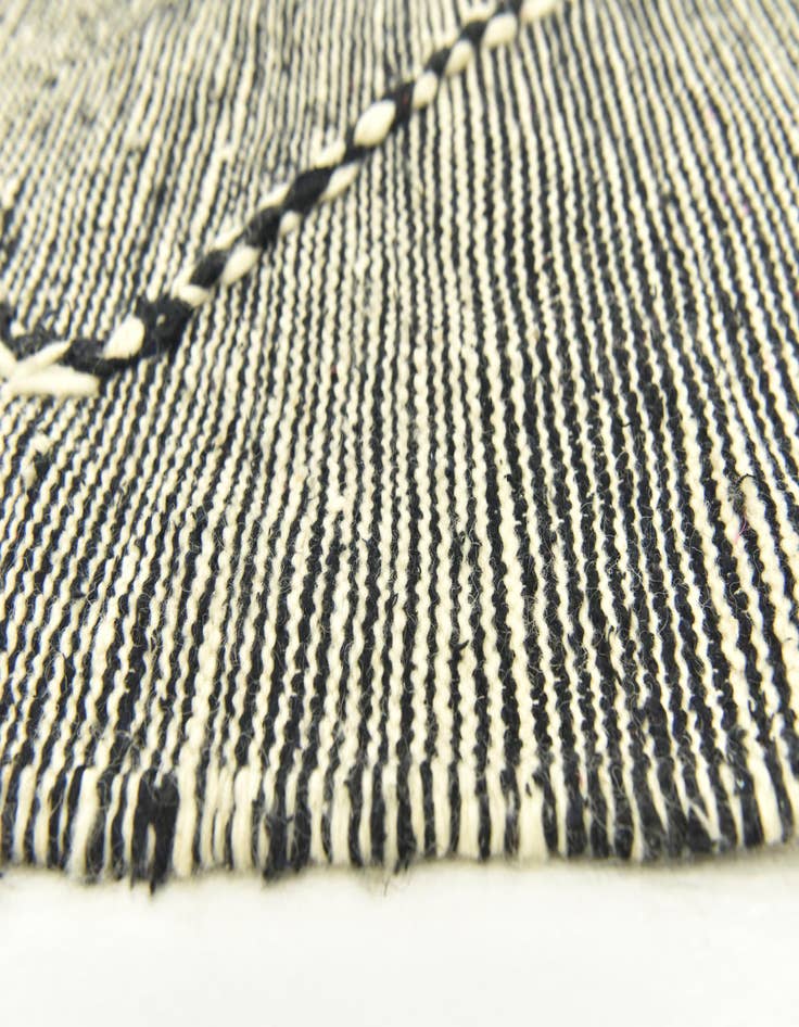 Detail image of 4' 11 x 8' 4  Hand Knotted Moroccan Wool Rug