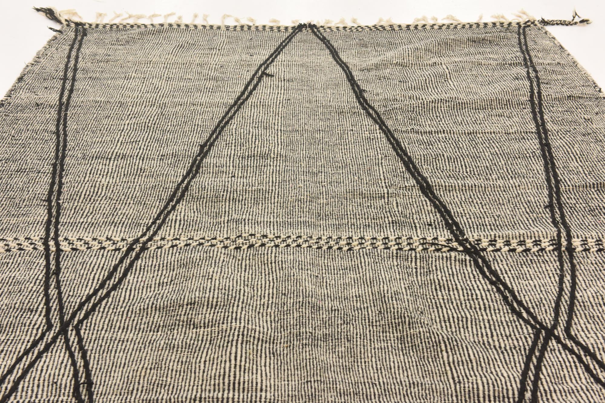 7' 7 x 13' 3 Hand Knotted Moroccan Wool Rug