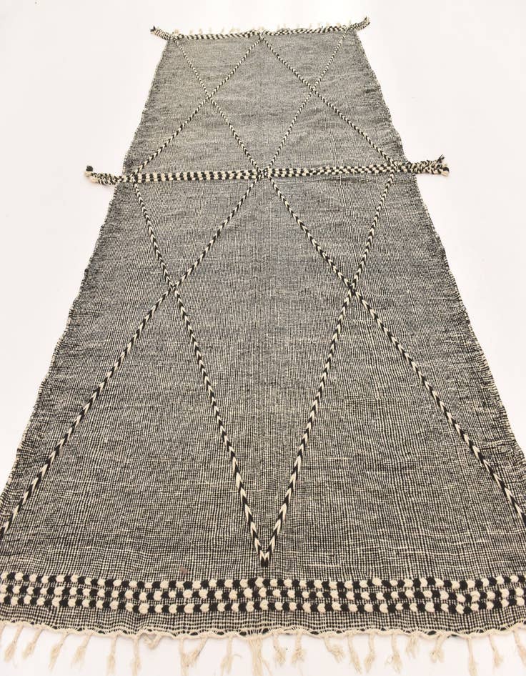 Detail image of 6' 10 x 11' 6  Hand Knotted Moroccan Wool Rug