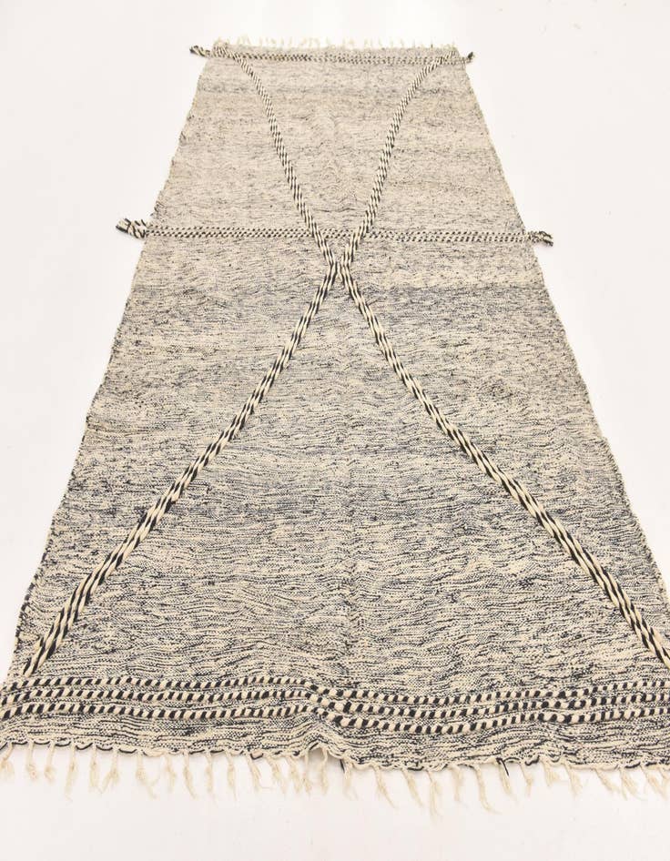 Detail image of 6' 7 x 10' 9  Hand Knotted Moroccan Wool Rug