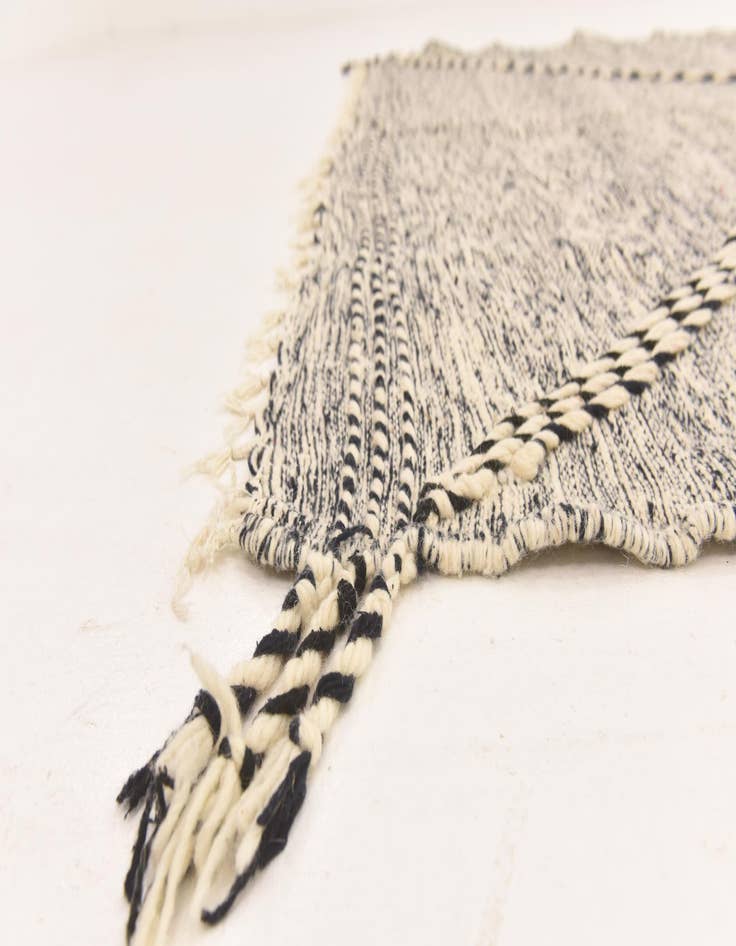 Detail image of 6' 7 x 10' 9  Hand Knotted Moroccan Wool Rug