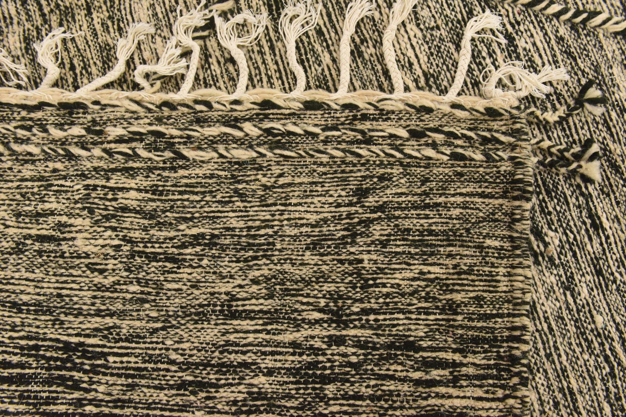 6' 8 x 10' Hand Knotted Moroccan Wool Rug