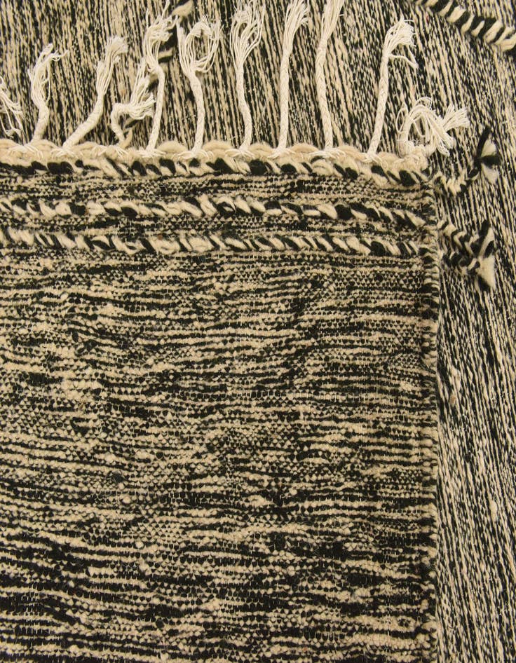 Detail image of 6' 8 x 10'  Hand Knotted Moroccan Wool Rug