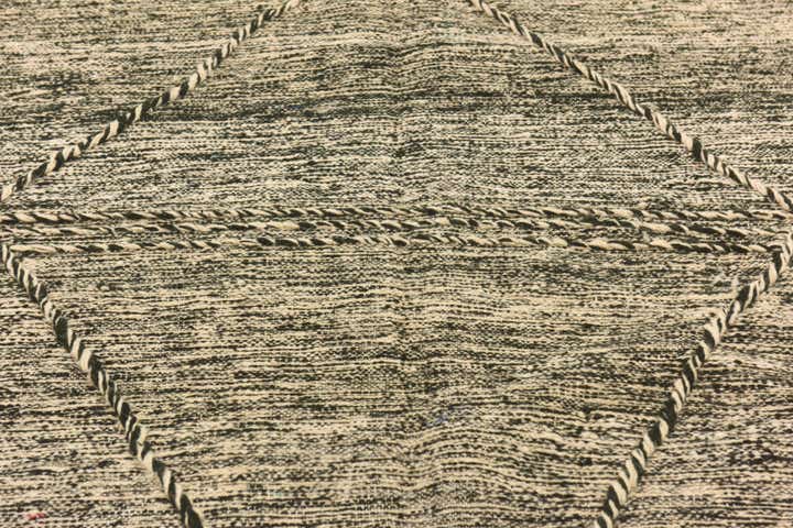 6' 8 x 10' Hand Knotted Moroccan Wool Rug