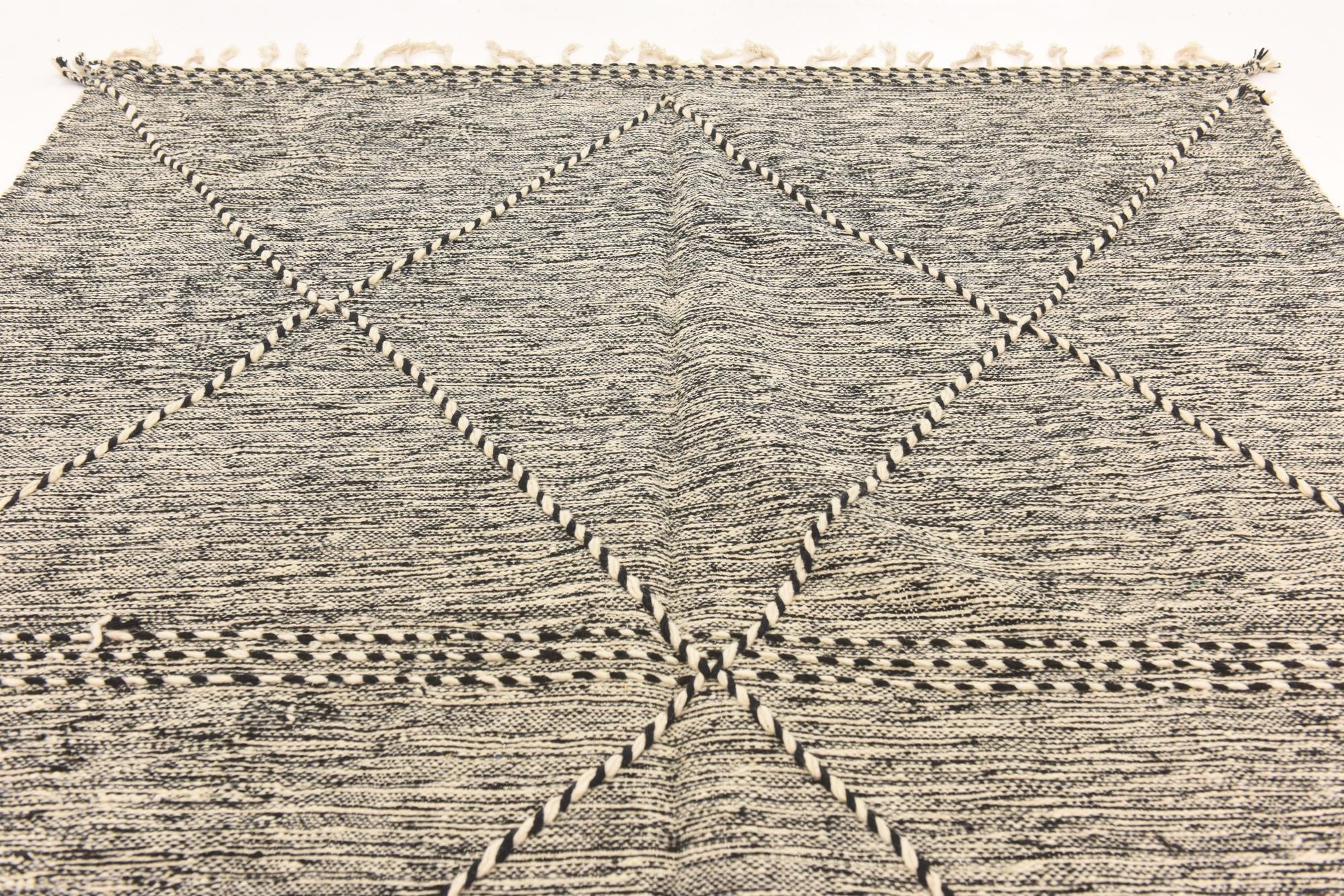 6' 7 x 9' 10 Hand Knotted Moroccan Wool Rug