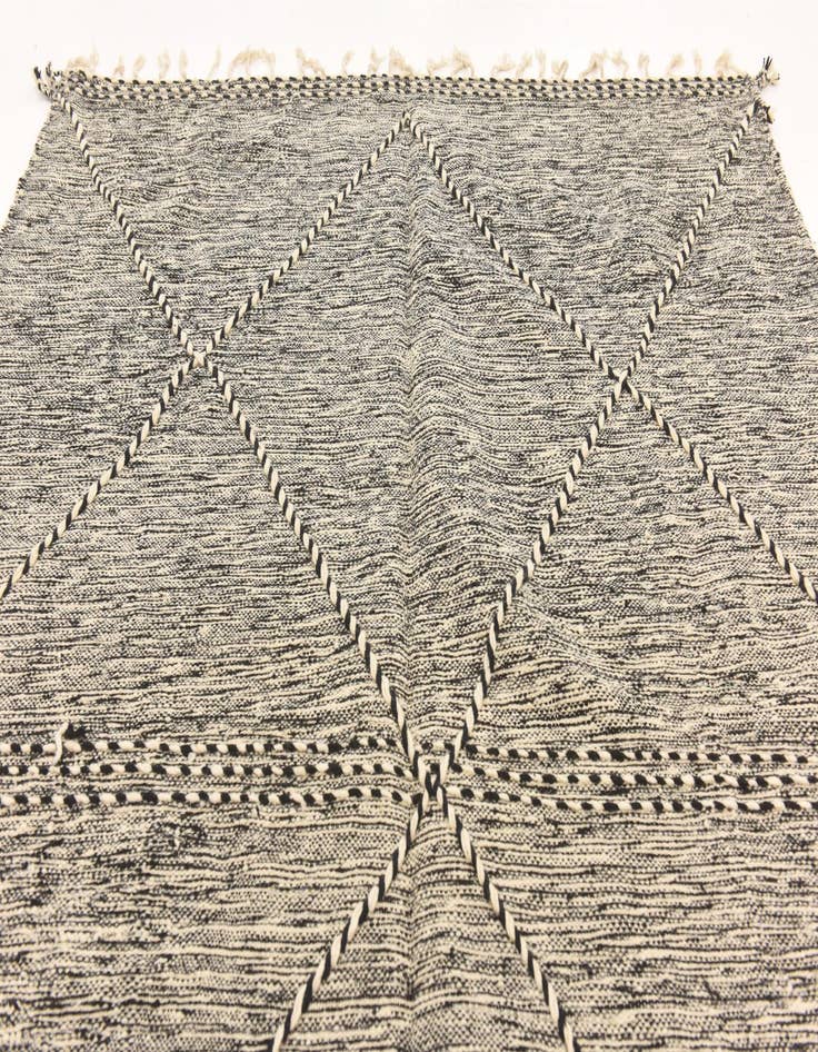 Detail image of 6' 7 x 9' 10  Hand Knotted Moroccan Wool Rug