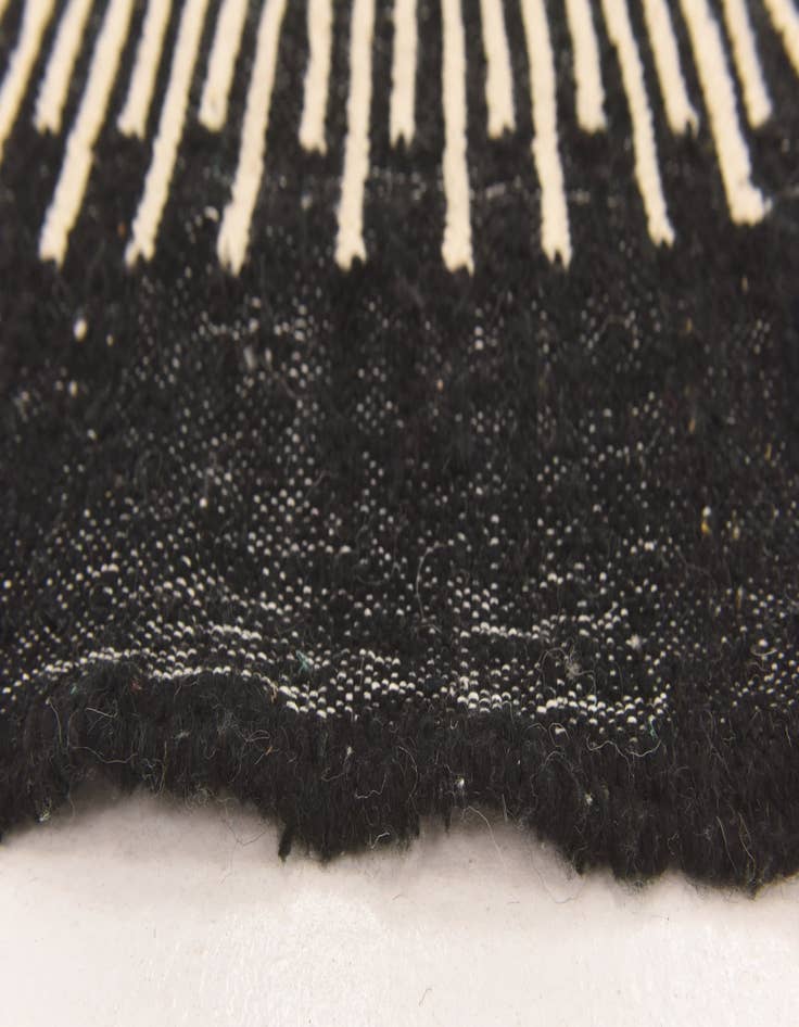 Detail image of 7' 5 x 11' Hand Knotted Moroccan Wool Rug