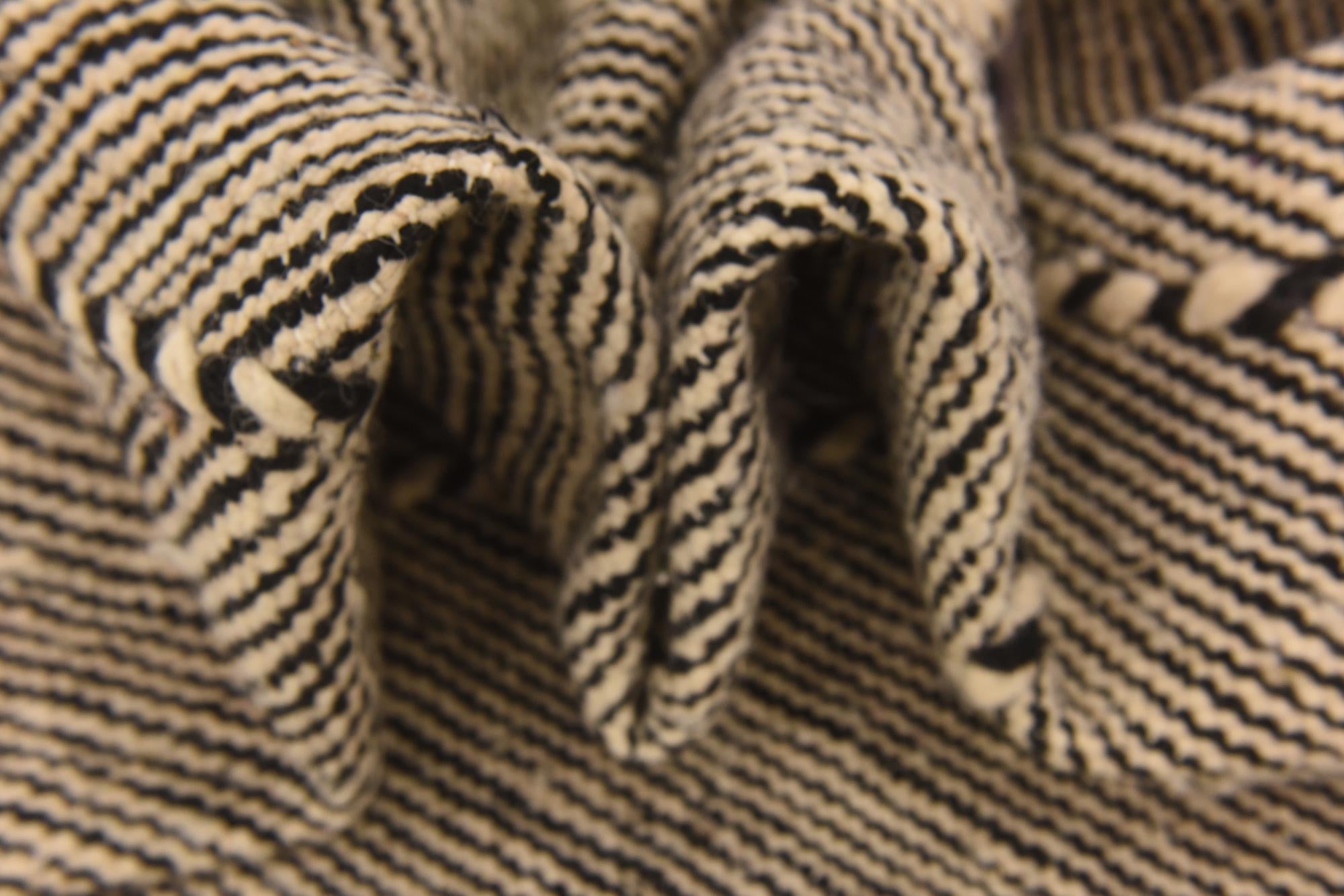 6' 7 x 10' 10 Hand Knotted Moroccan Wool Rug