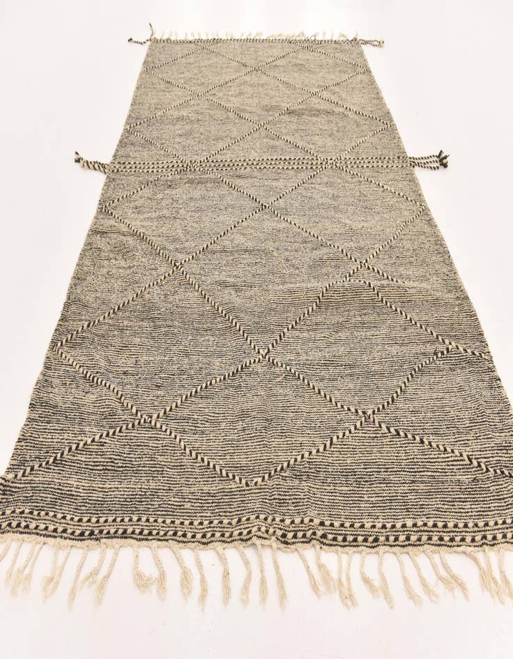 Detail image of 6' 7 x 10' 10  Hand Knotted Moroccan Wool Rug