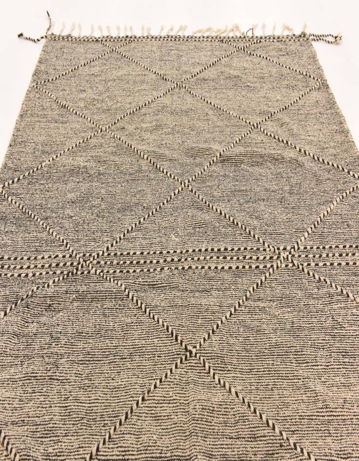 Detail image of 6' 7 x 10' 10  Hand Knotted Moroccan Wool Rug