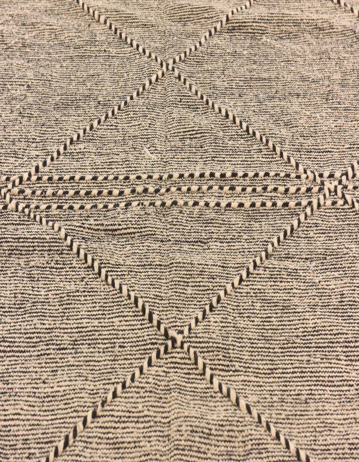 Detail image of 6' 7 x 10' 10  Hand Knotted Moroccan Wool Rug