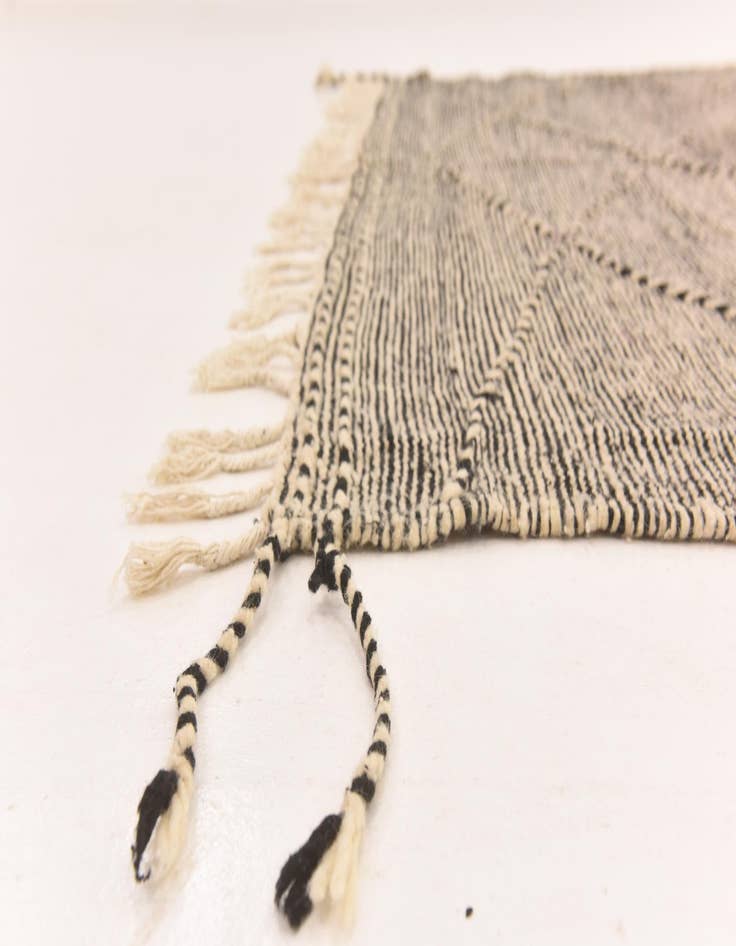 Detail image of 6' 7 x 10' 10  Hand Knotted Moroccan Wool Rug