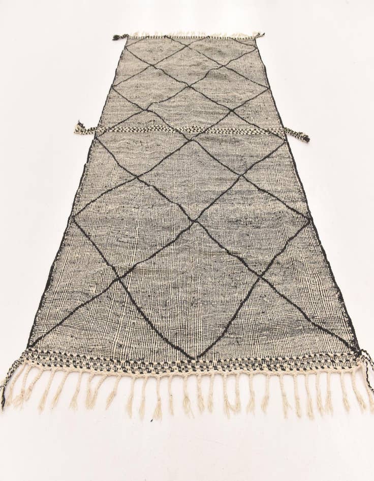 Detail image of 6' x 10'  Hand Knotted Moroccan Wool Rug