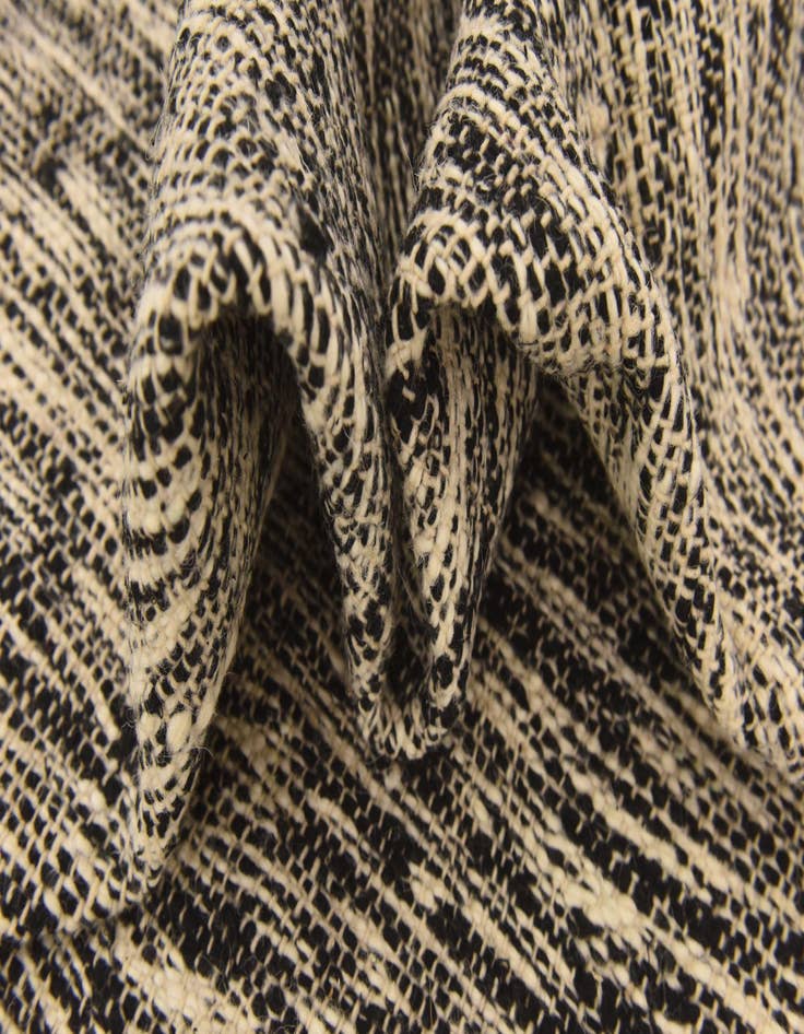 Detail image of 6' 8 x 9' 5  Hand Knotted Moroccan Wool Rug