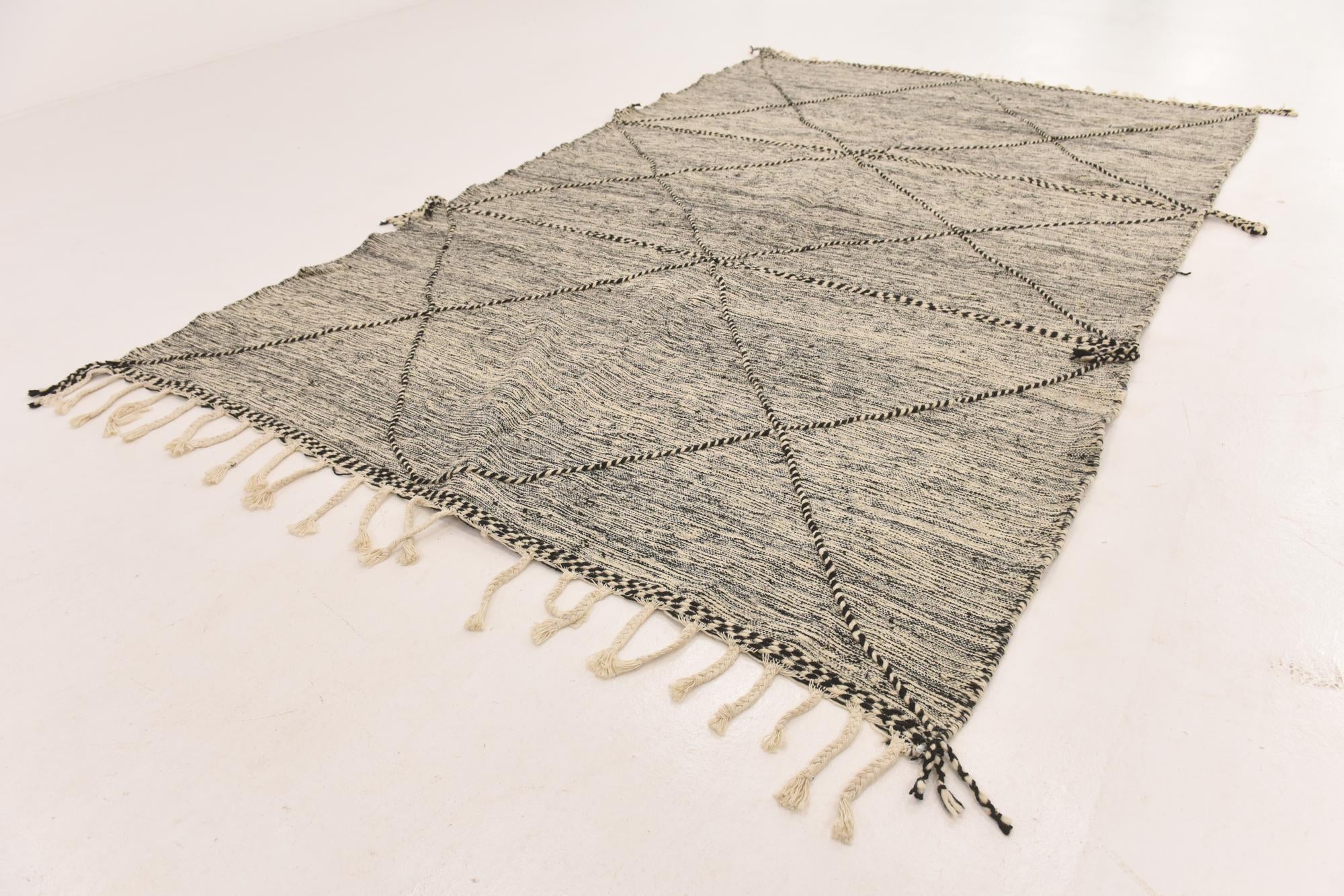 6' 6 x 9' 10 Hand Knotted Moroccan Wool Rug