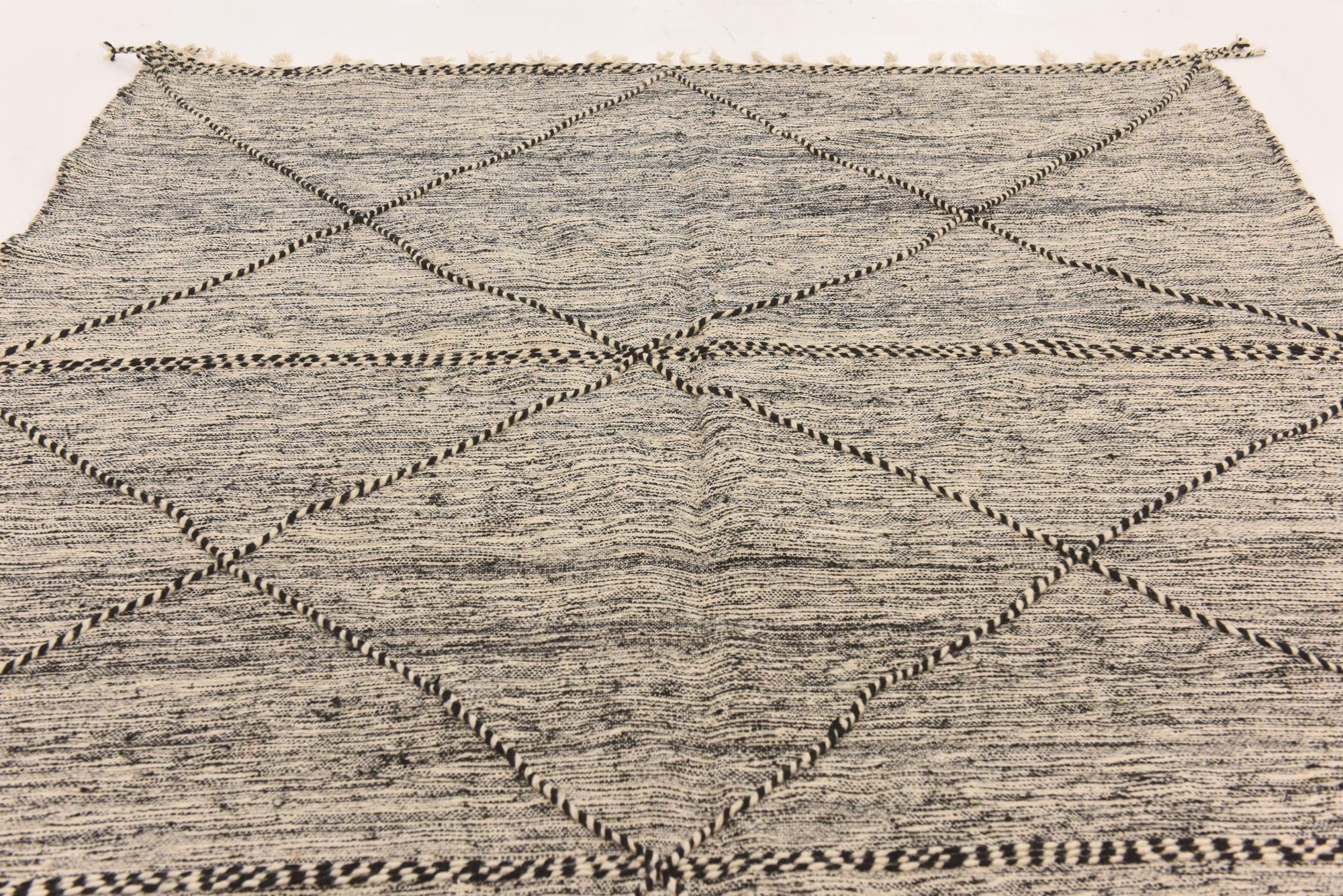 6' 6 x 9' 10 Hand Knotted Moroccan Wool Rug