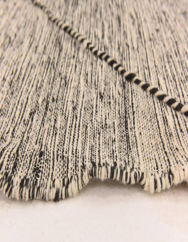 Detail image of 6' 6 x 9' 10  Hand Knotted Moroccan Wool Rug