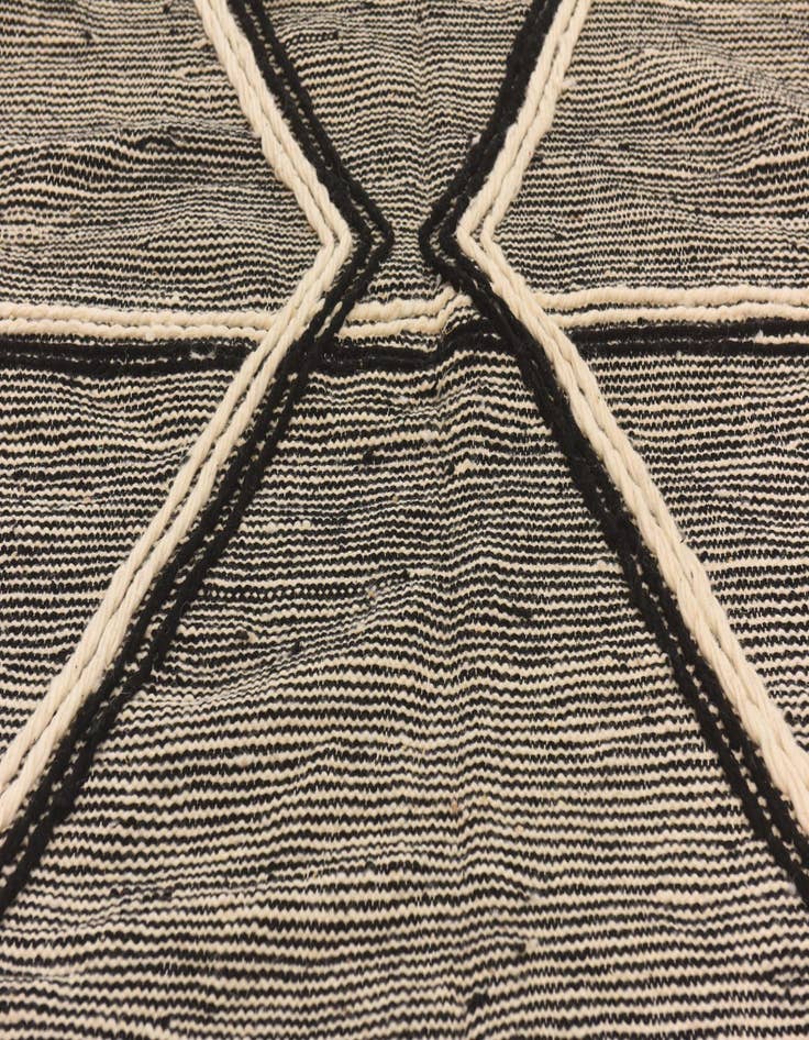 Detail image of 6' 5 x 8' 8 Hand Knotted Moroccan Wool Rug