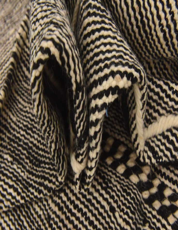 Detail image of 6' 5 x 9' 5  Hand Knotted Moroccan Wool Rug